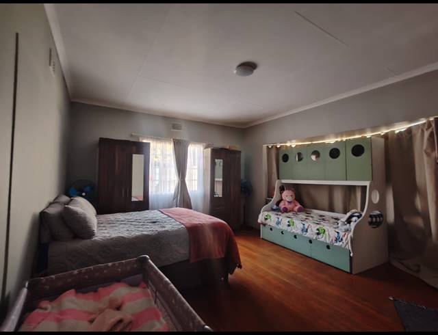 1 BEDROOM FLAT TO LET IN BRENTHURST